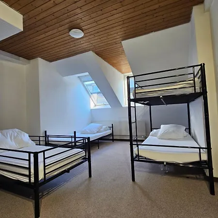 Hostel Popup Trainstation Hb Zurich
