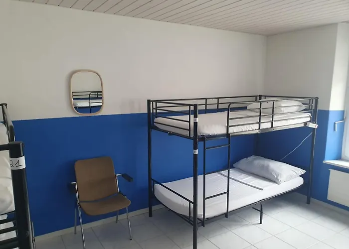 Popup Trainstation Hb Zurich