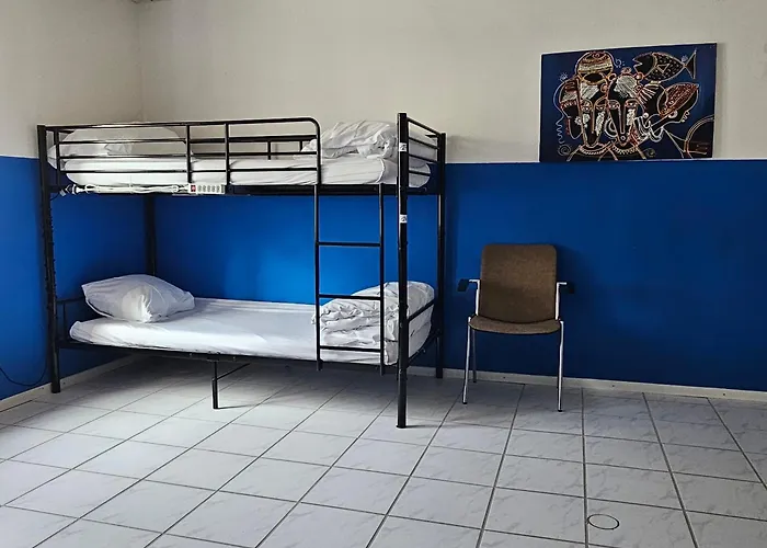 Popup Trainstation Hb Zurich