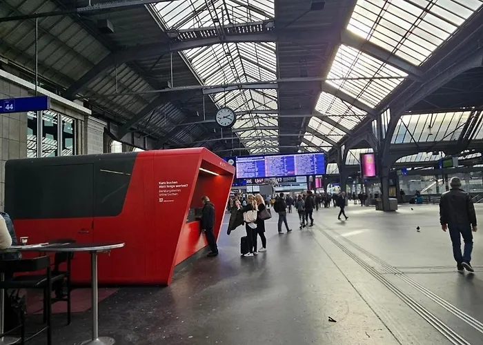 Popup Trainstation Hb Hostel *