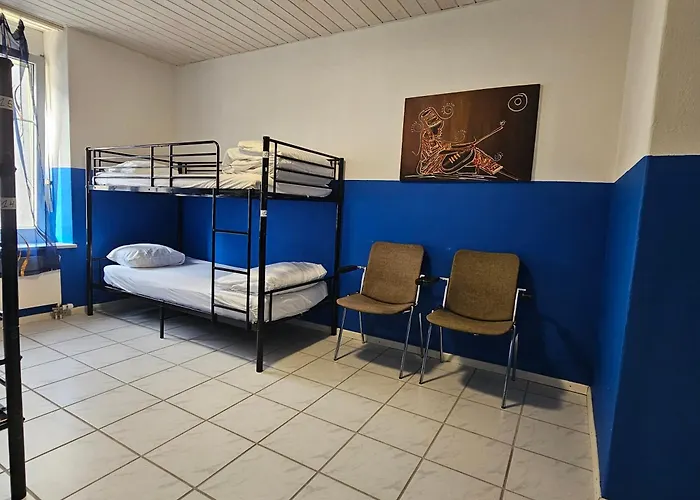 Popup Trainstation Hb Hostel Curych